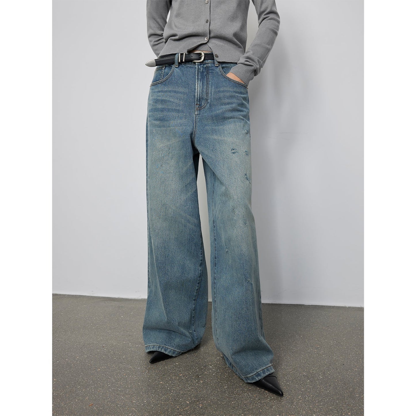 "90 Street" Retro Washed Distressed Jeans