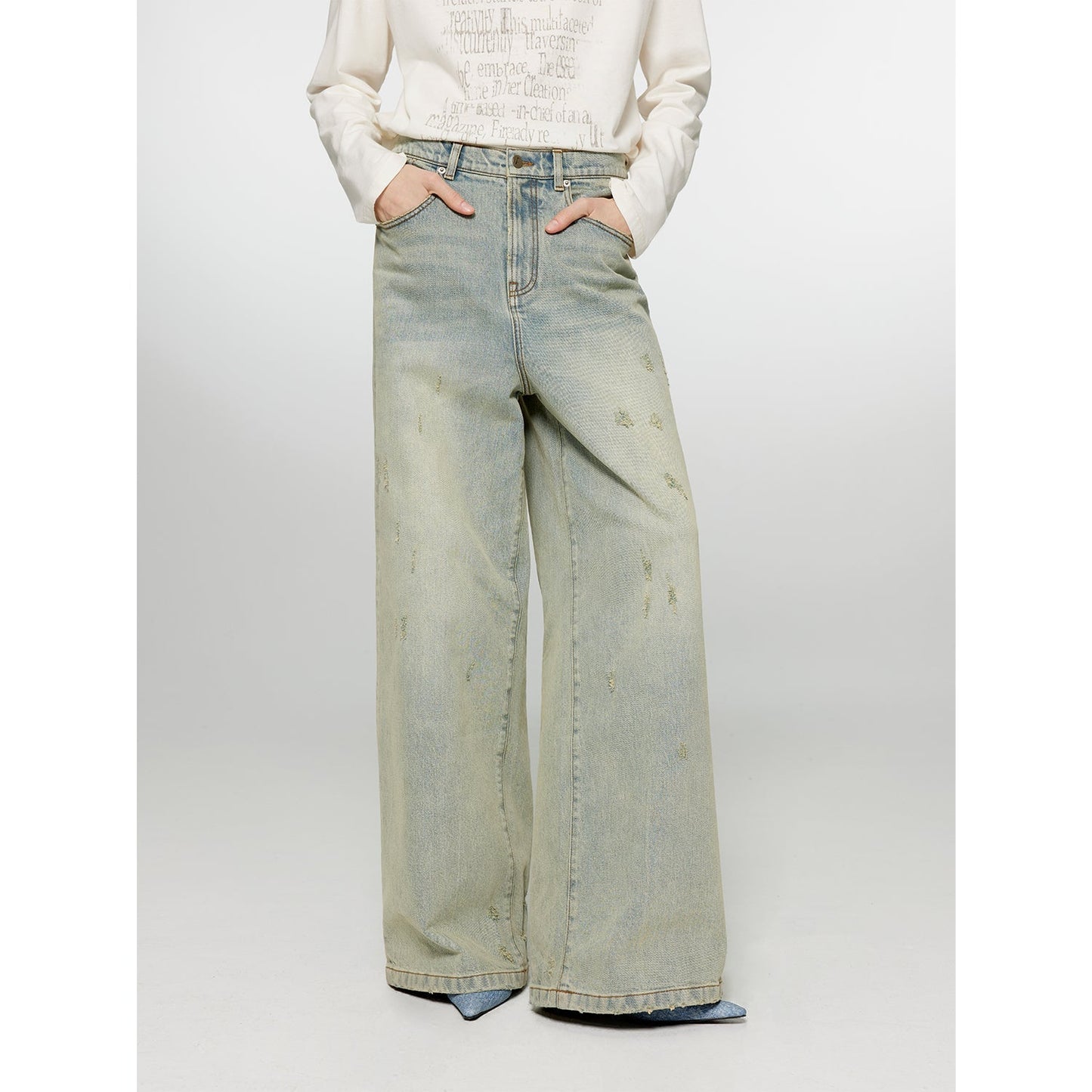 "90 Street" Retro Washed Distressed Jeans