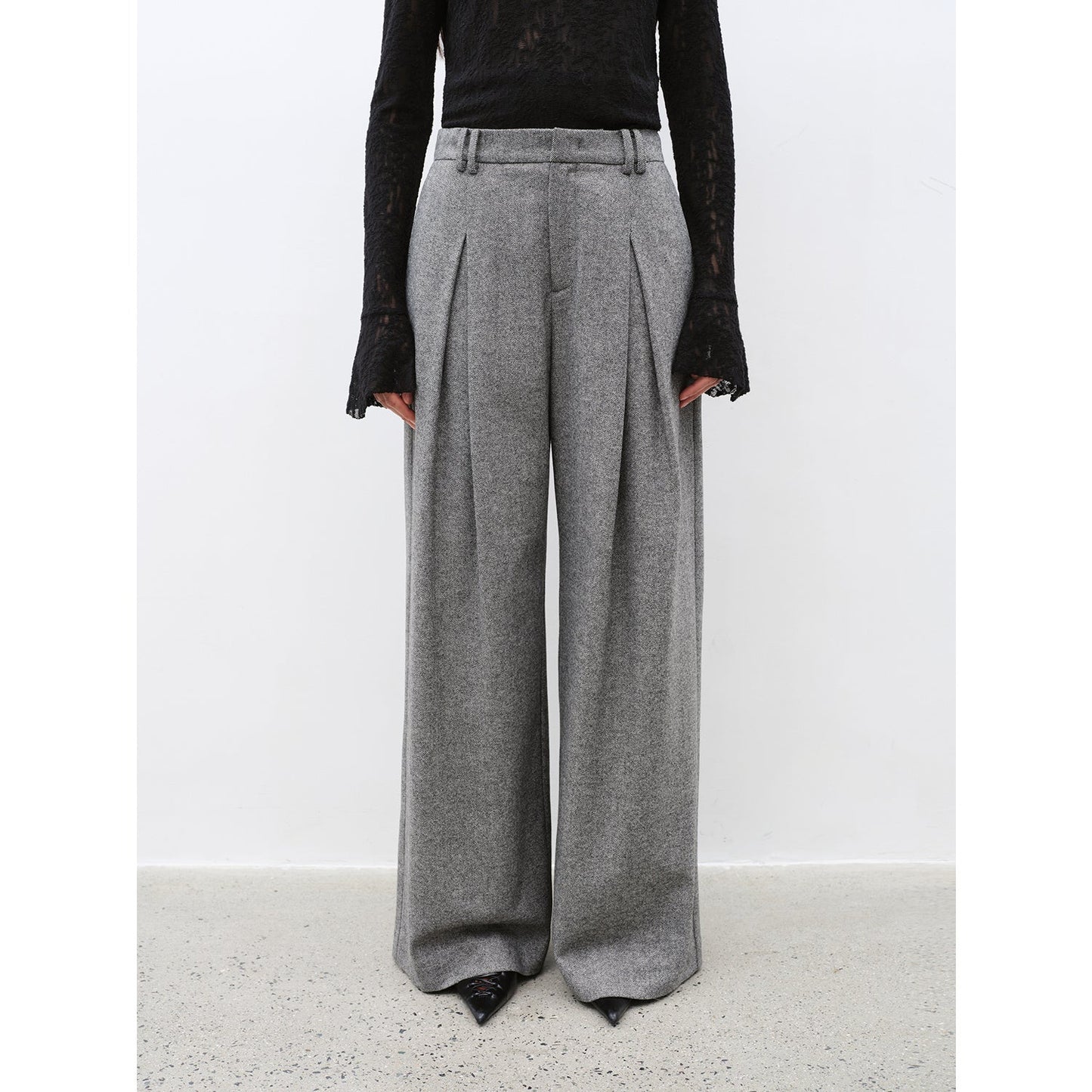 "City Stroll" Wool-Blend Double-Pleated Draped Wide-Leg Trouser