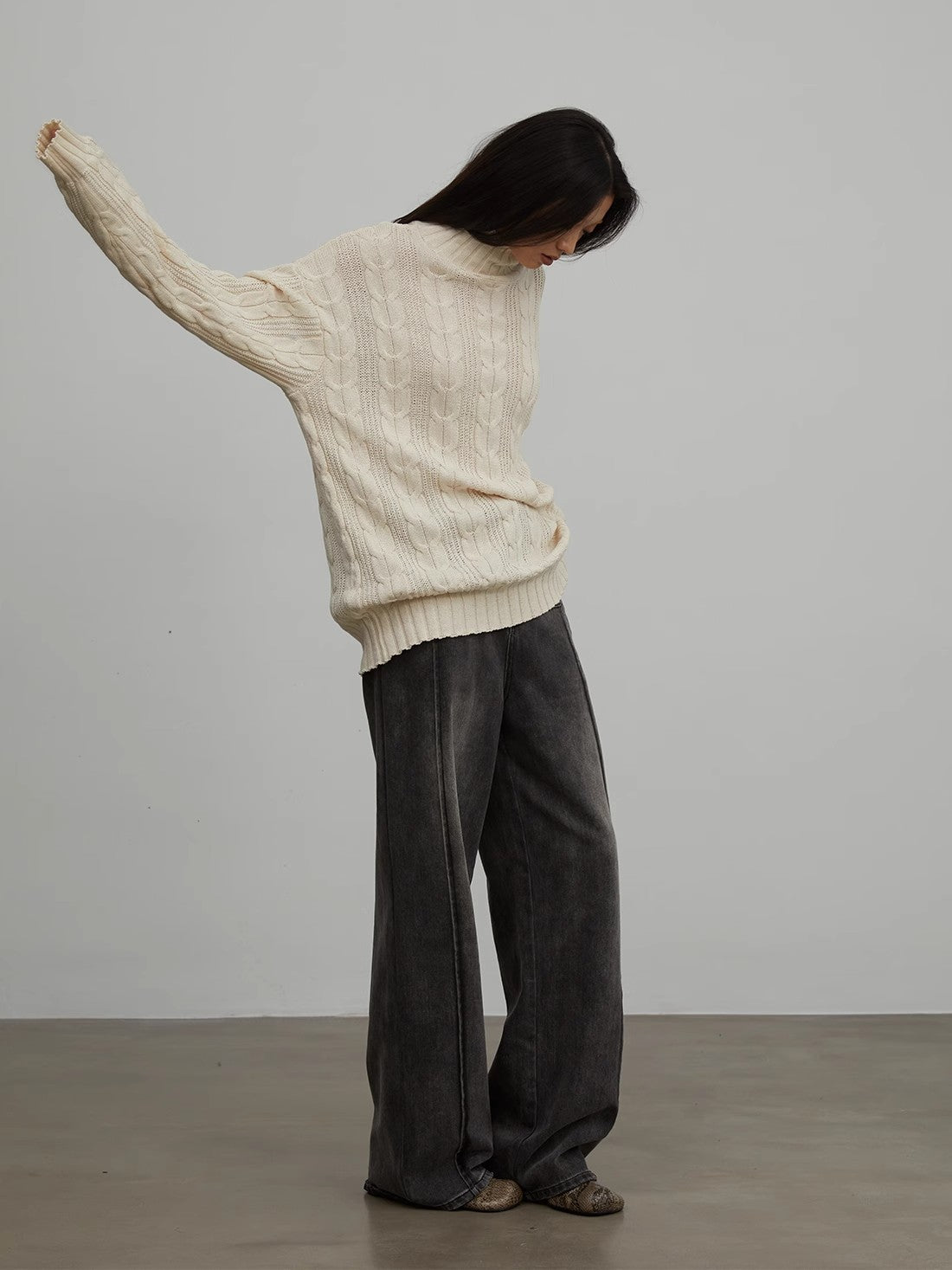 Fireladyfur Turtleneck Sweater "Warm Family Jacquard"