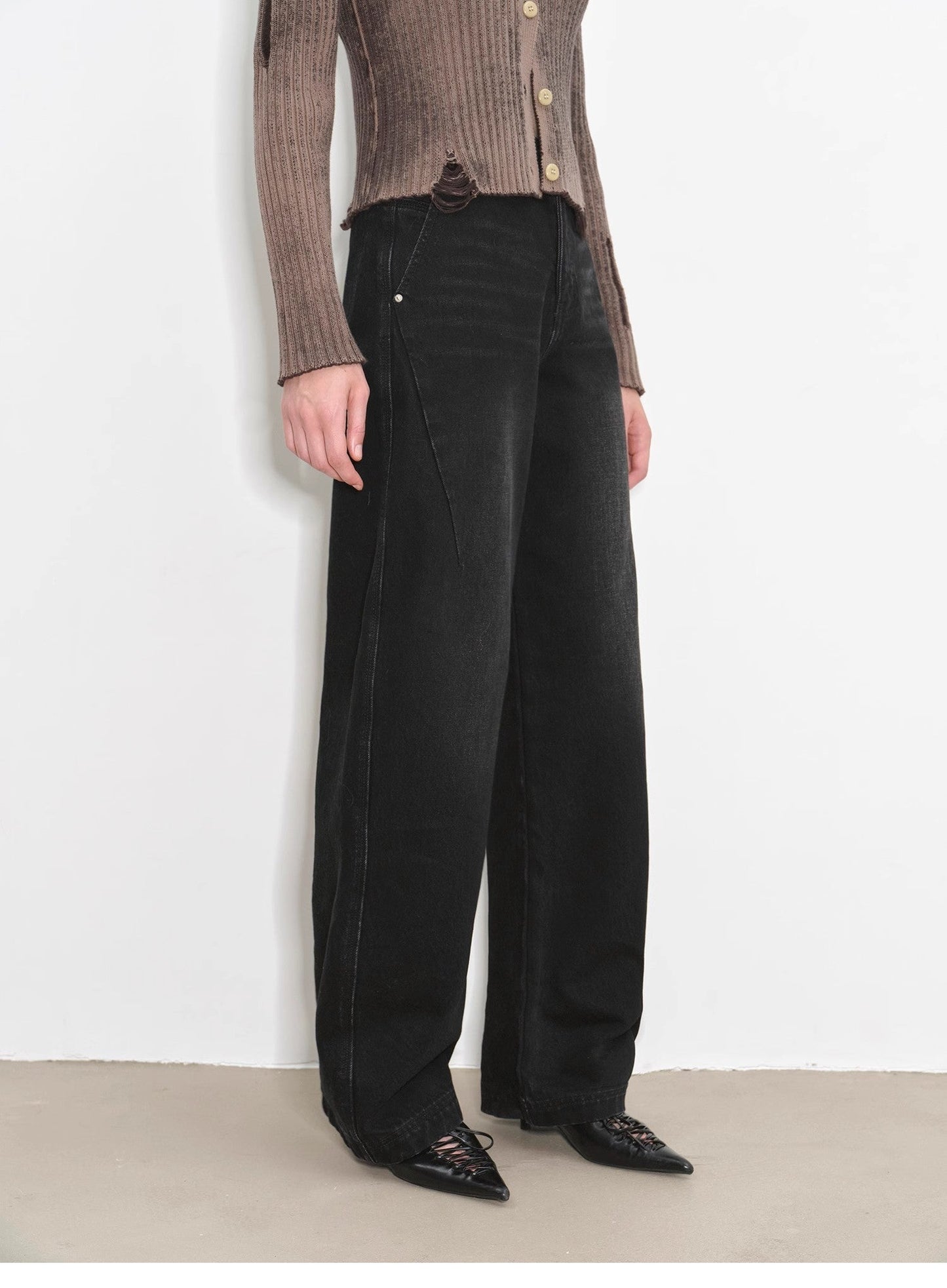 "Blue Island" Mid-Rise Curved Cotton Washed Jeans