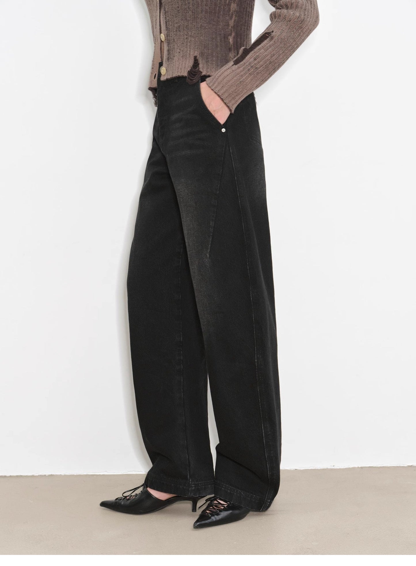 "Blue Island" Mid-Rise Curved Cotton Washed Jeans